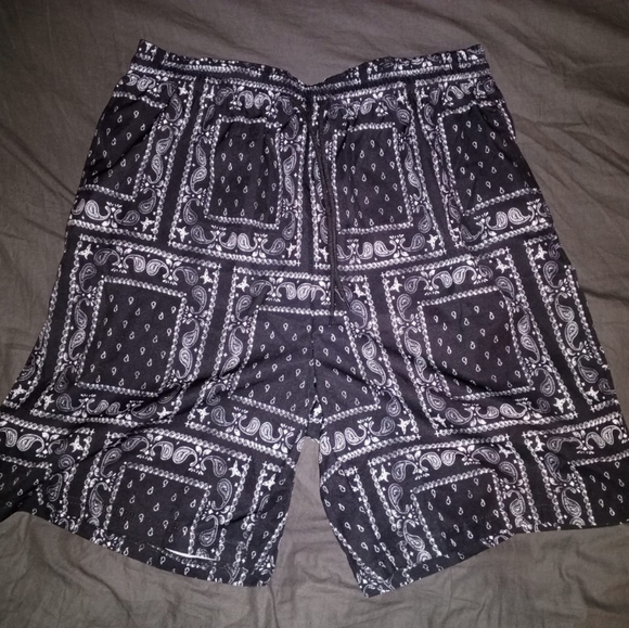 Short ♦️🤍 - Picture 8 of 12